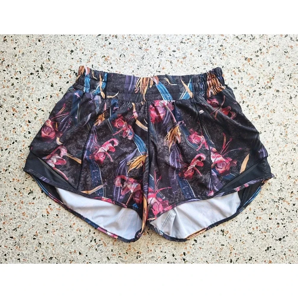 Lululemon Hotty Hot Low Rise Short 4
